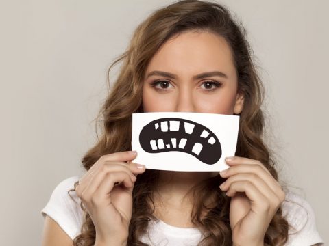 8 Common Signs You Need Wisdom Teeth Removal